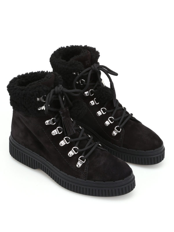 black shearling booties