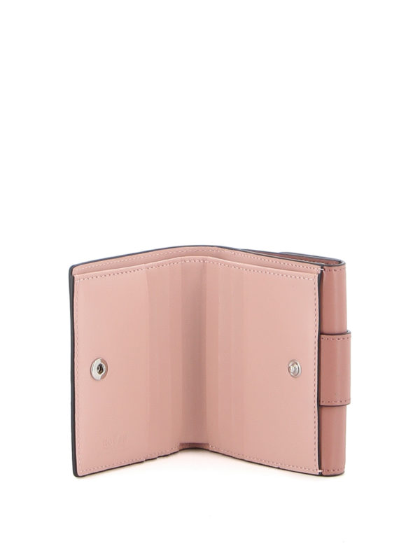 tri fold purse wallet