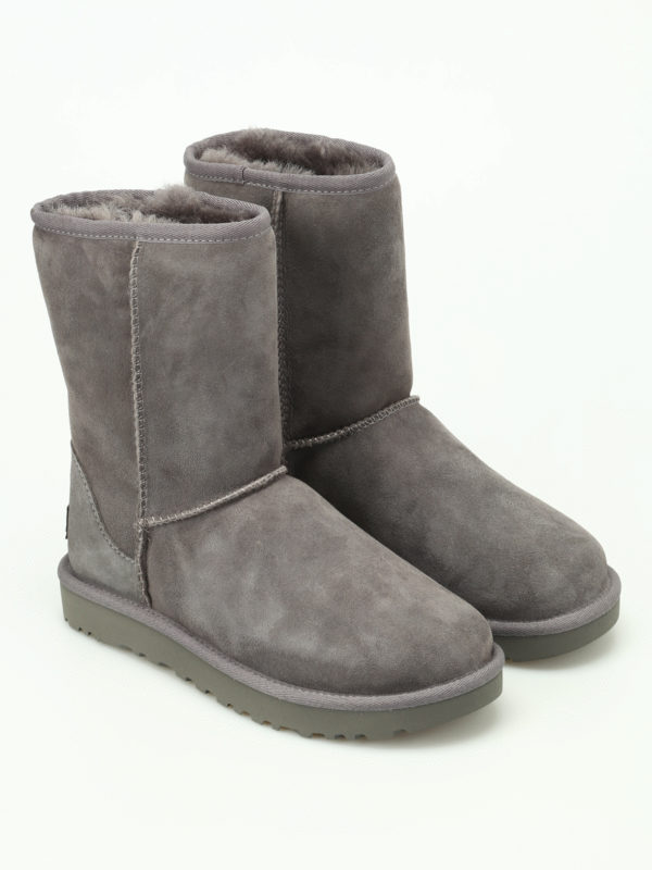 ugg boots classic grey