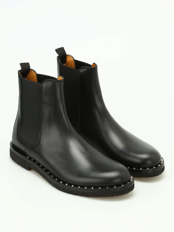 Ankle boots Valentino Garavani - Stud detailed Beatle boots ...
