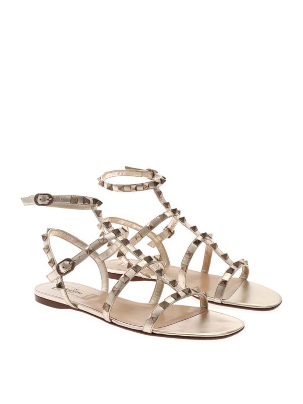 valentino rockstud platinum