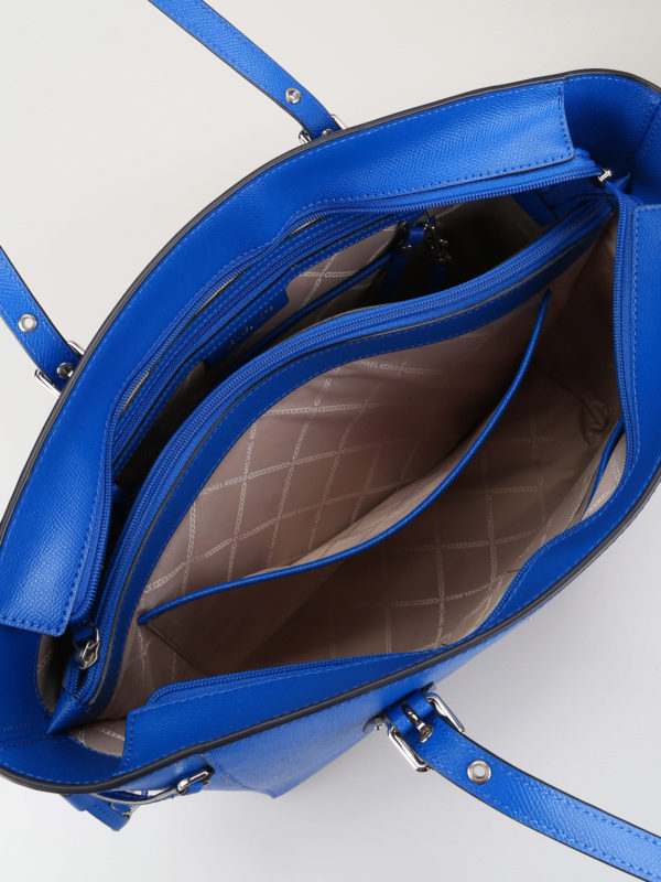 michael kors voyager medium multifunction tote