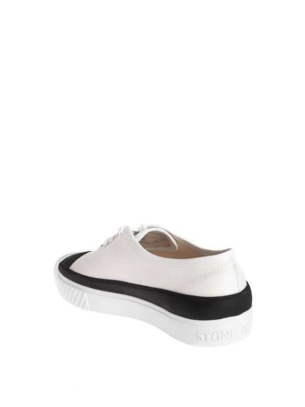 White canvas sneakers 