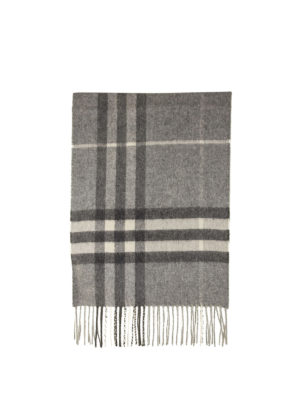 BURBERRY: sciarpe e foulard - Sciarpa in cashmere con motivo check classico