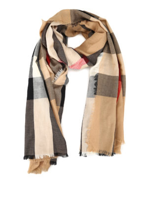 BURBERRY: sciarpe e foulard - Sciarpa in cashmere con maxi motivo tartan