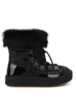 CHIARA FERRAGNI: dopo sci - Doposci in vernice con glitter e pelliccia