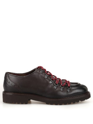 Doucal's: scarpe stringate - Stringate in pelle con interno camouflage
