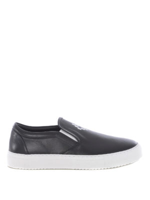 Marcelo Burlon: sneakers - Slip-on in pelle con stampa logo