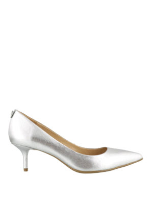 MICHAEL KORS: scarpe décolleté - Décolleté Kitten in pelle argentata