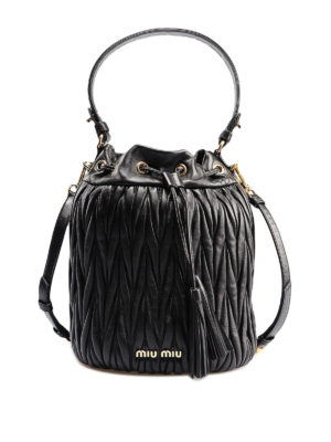 MIU MIU: Secchielli - Secchiello in nappa matelassé nera