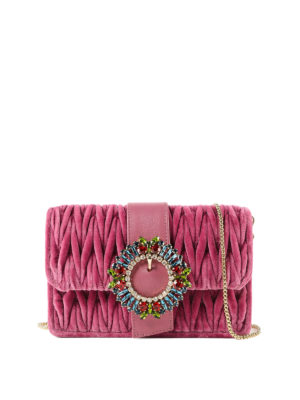 MIU MIU: pochette - Clutch gioiello rosa in velluto matelassé