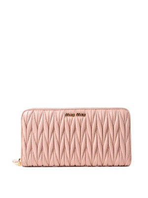 MIU MIU: portafogli - Portafoglio matelassé rosa confetto