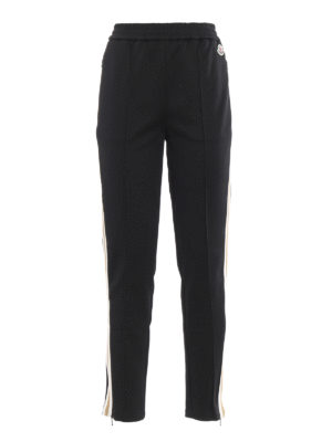 MONCLER: pantaloni sport - Joggers neri in cotone tecnico