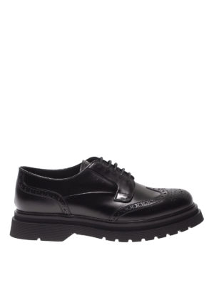 PRADA: scarpe stringate - Derby brogue in pelle spazzolata