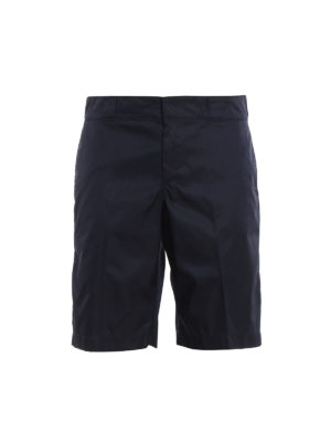 PRADA: pantaloni shorts - Bermuda in nylon gabardine con logo