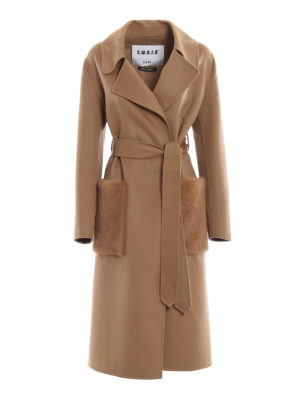 S.W.O.R.D 6.6.44: cappotti al ginocchio - Cappotto a vestaglia in lana con pelliccia