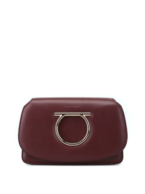 SALVATORE FERRAGAMO: pochette - Mini borsa Gancini in pelle color vinaccia
