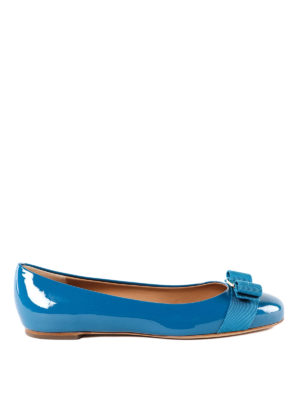 SALVATORE FERRAGAMO: ballerine - Ballerine Varina in vernice carta zucchero