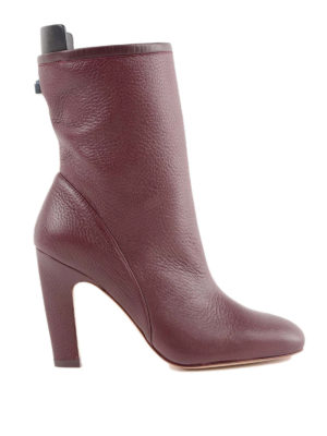 Stuart Weitzman: tronchetti - Stivaletto Brooks in pelle color vinaccia