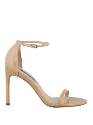 Stuart Weitzman: sandali - Sandali Nudistsong in vernice con tacco
