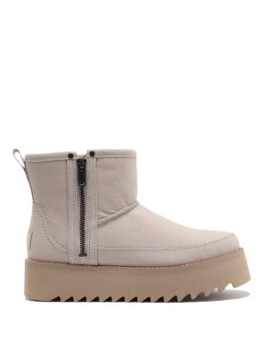 UGG: Stiefeletten - Stiefeletten - Bein
