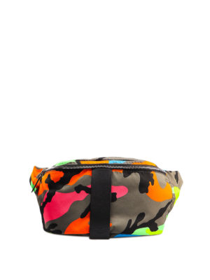 VALENTINO GARAVANI: marsupi - Marsupio in nylon camouflage fluo