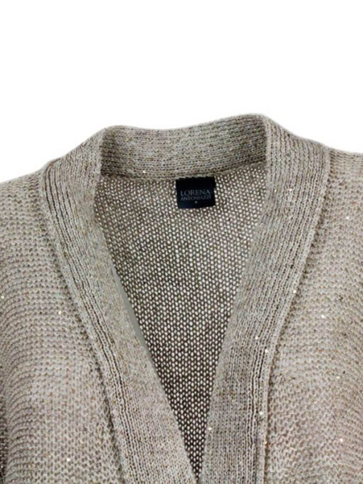 beige cardigan short