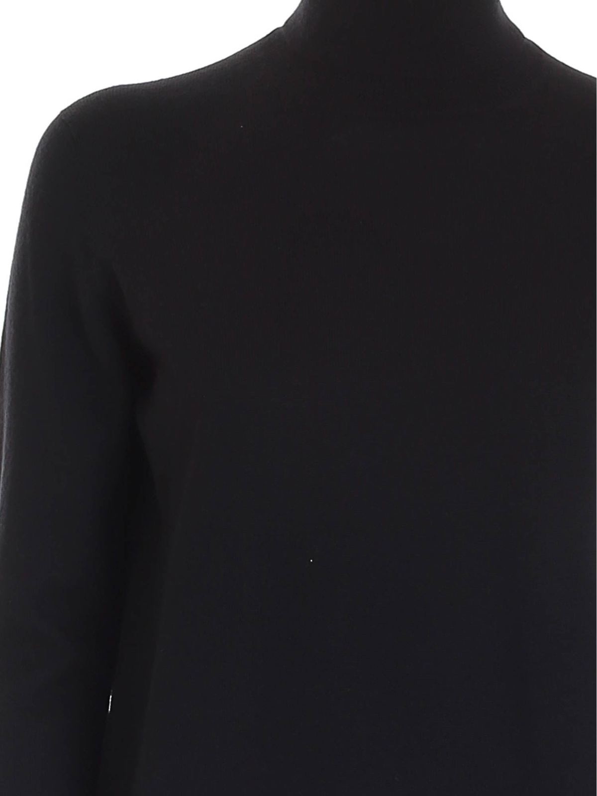 simple black turtleneck