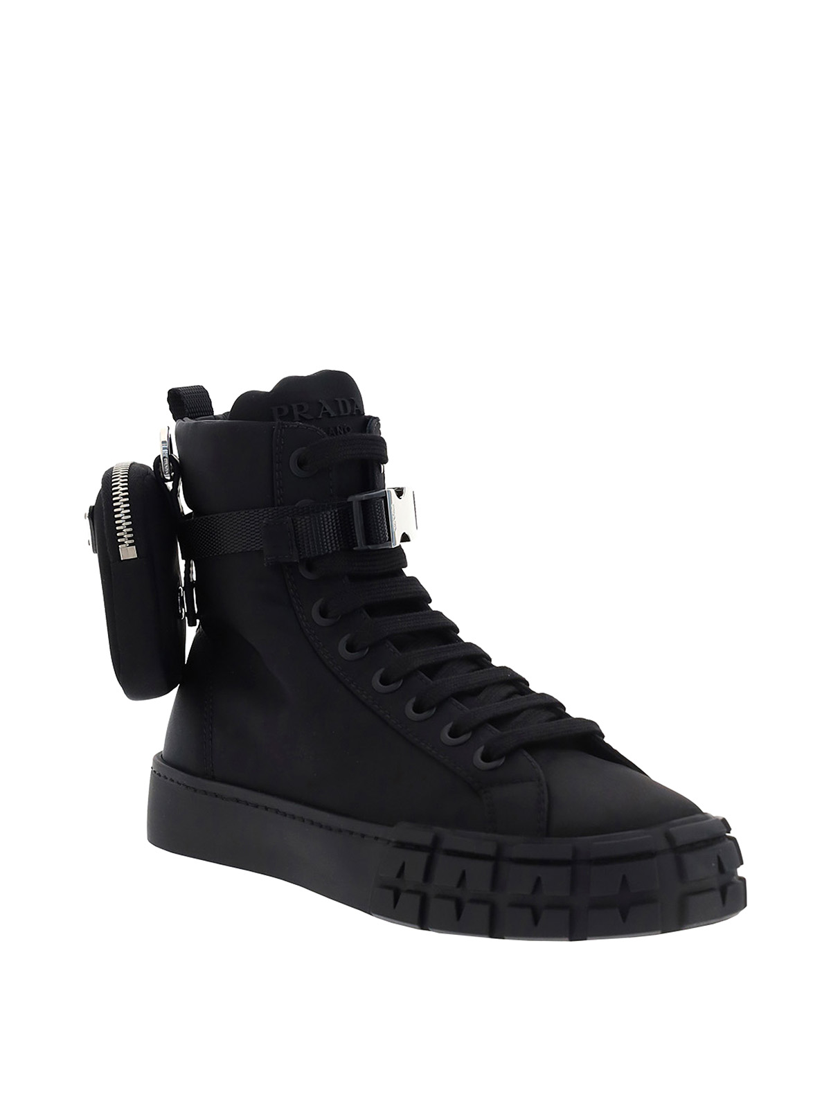 prada cassetta