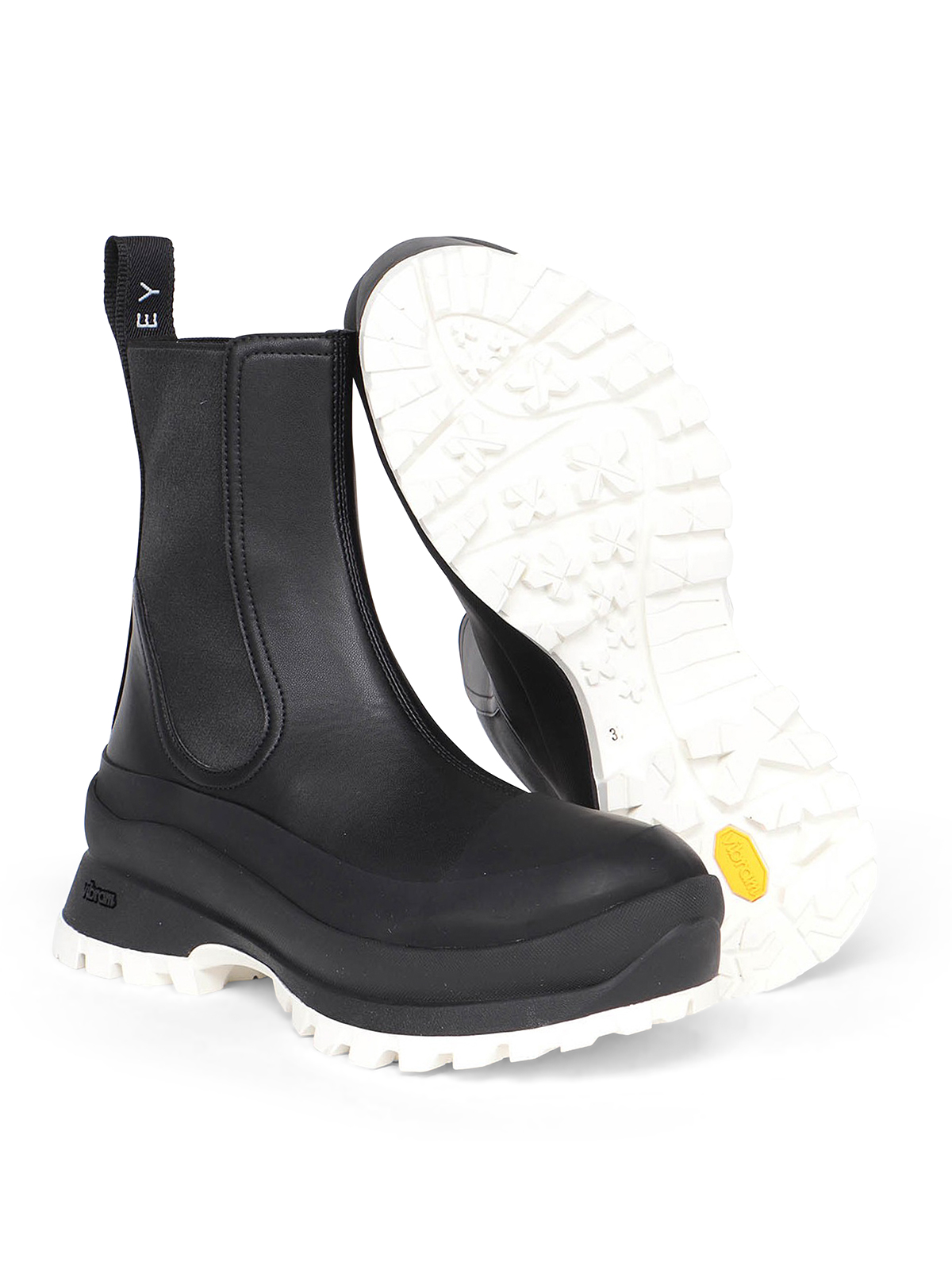 clarks trace fall ankle chelsea boots