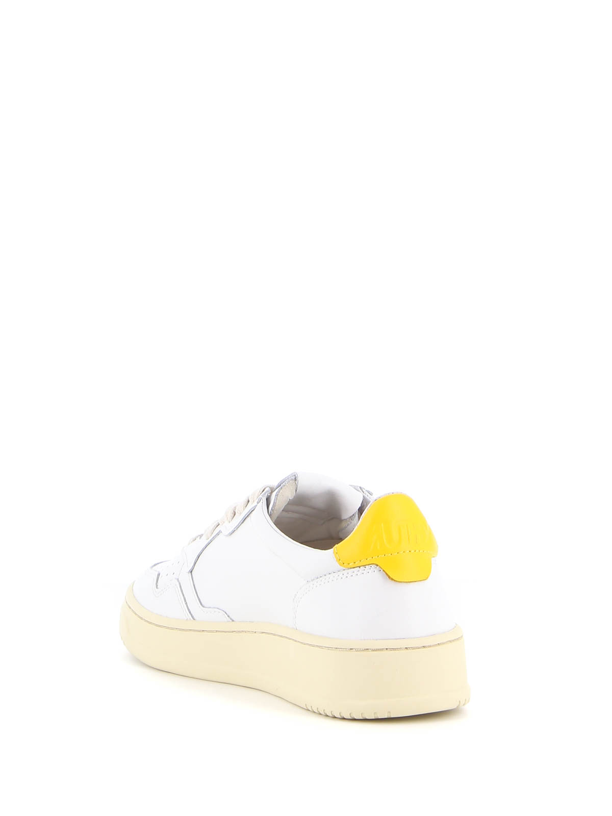 Trainers Autry - Medalist sneakers with yellow heel tab - AULMLL30
