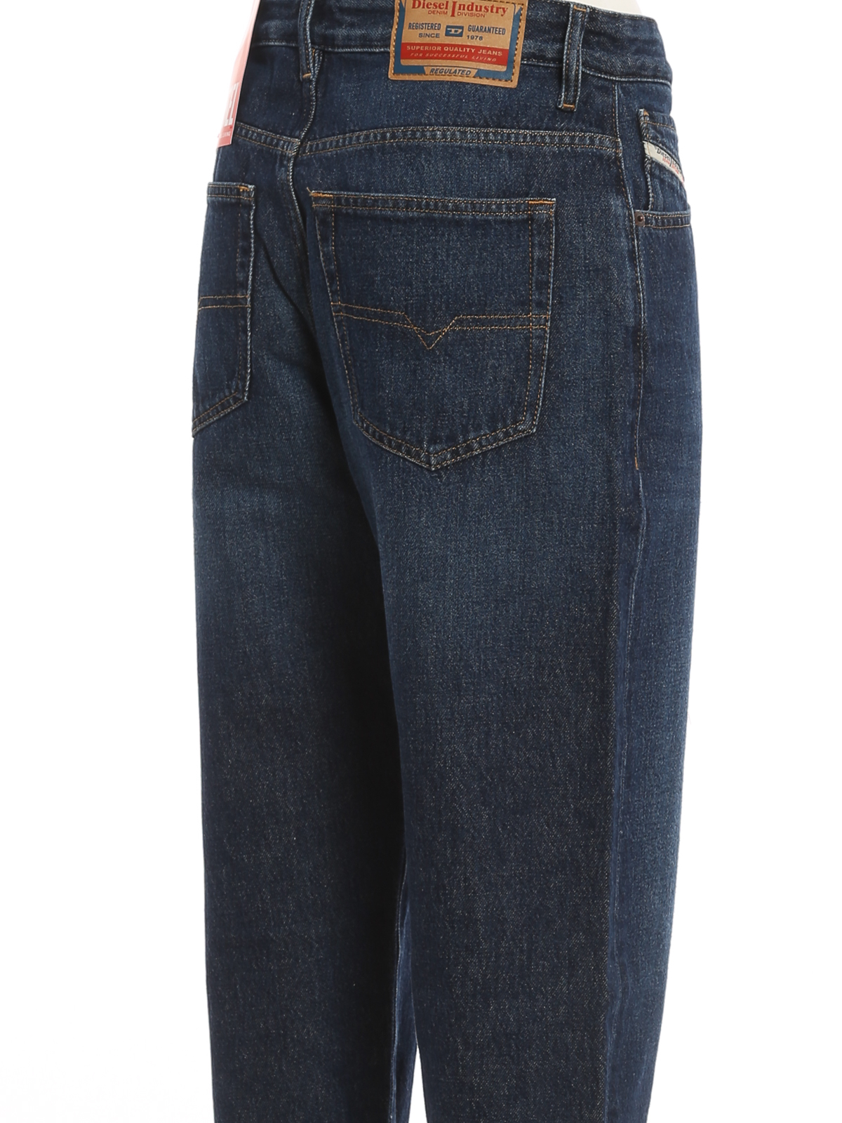 Boyfriend Diesel - Boyfriend jeans - A0362209C0301 | Shop online at iKRIX