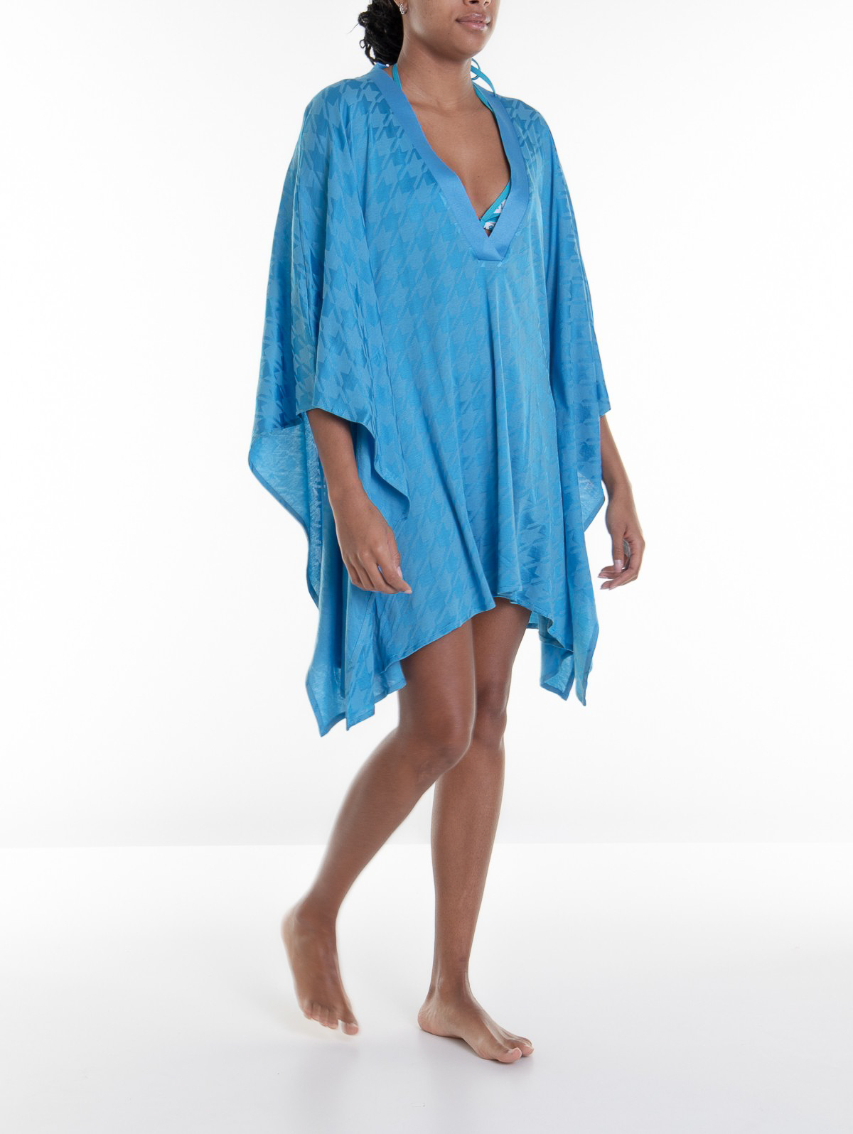 Cover-ups Balmain - Cover-up with monogram and V-neck - BKA281250440