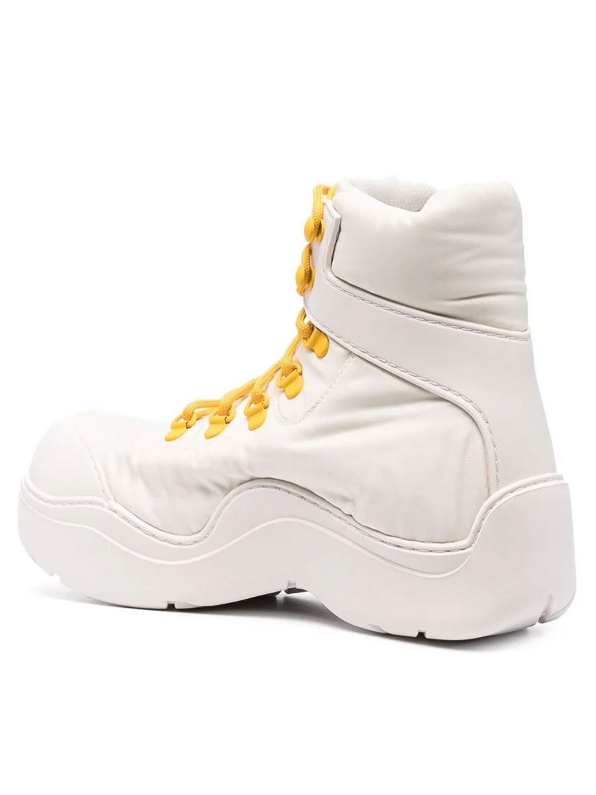 Boots Bottega Veneta - Boots - 667218VBSD72942 | Shop online at iKRIX