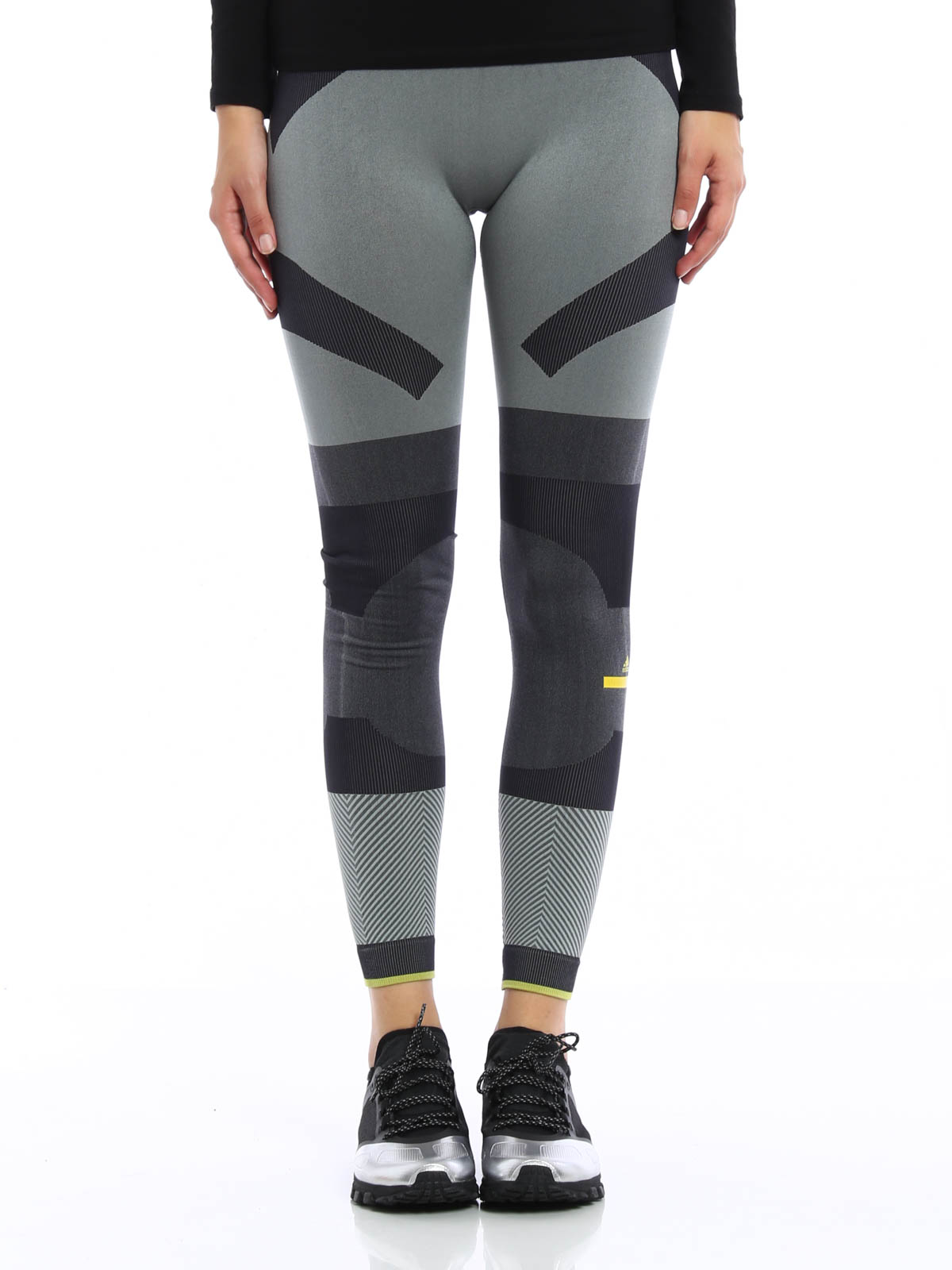 pantaloni dell adidas attillati pantaloni dell adidas attillati