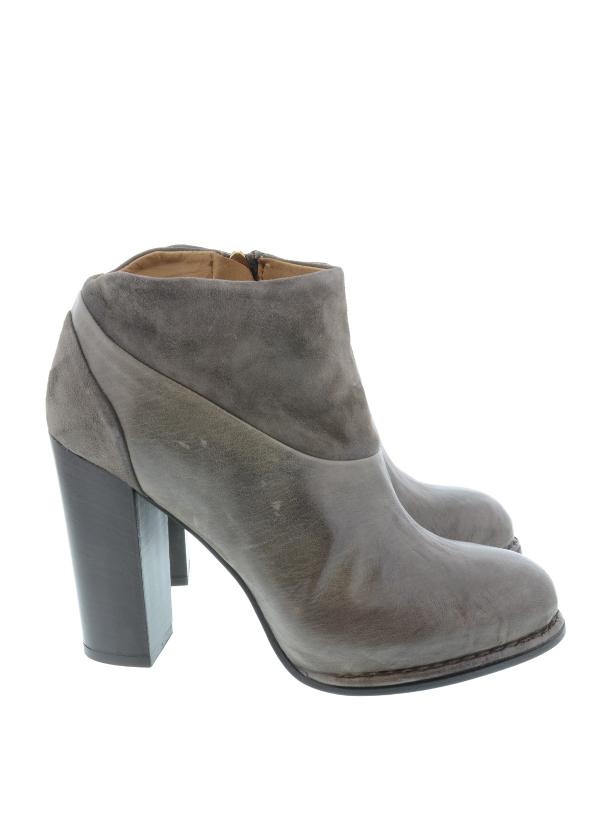 Taupe zipped ankle boots 