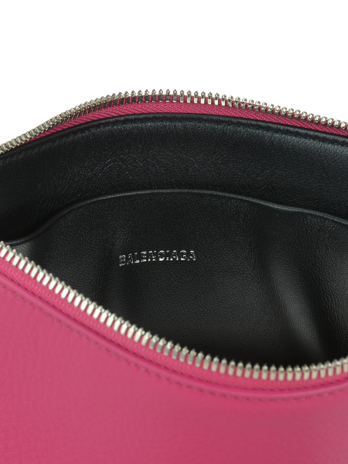 Clutches Balenciaga - Logo print grainy leather clutch - 492465DLQ4N5760