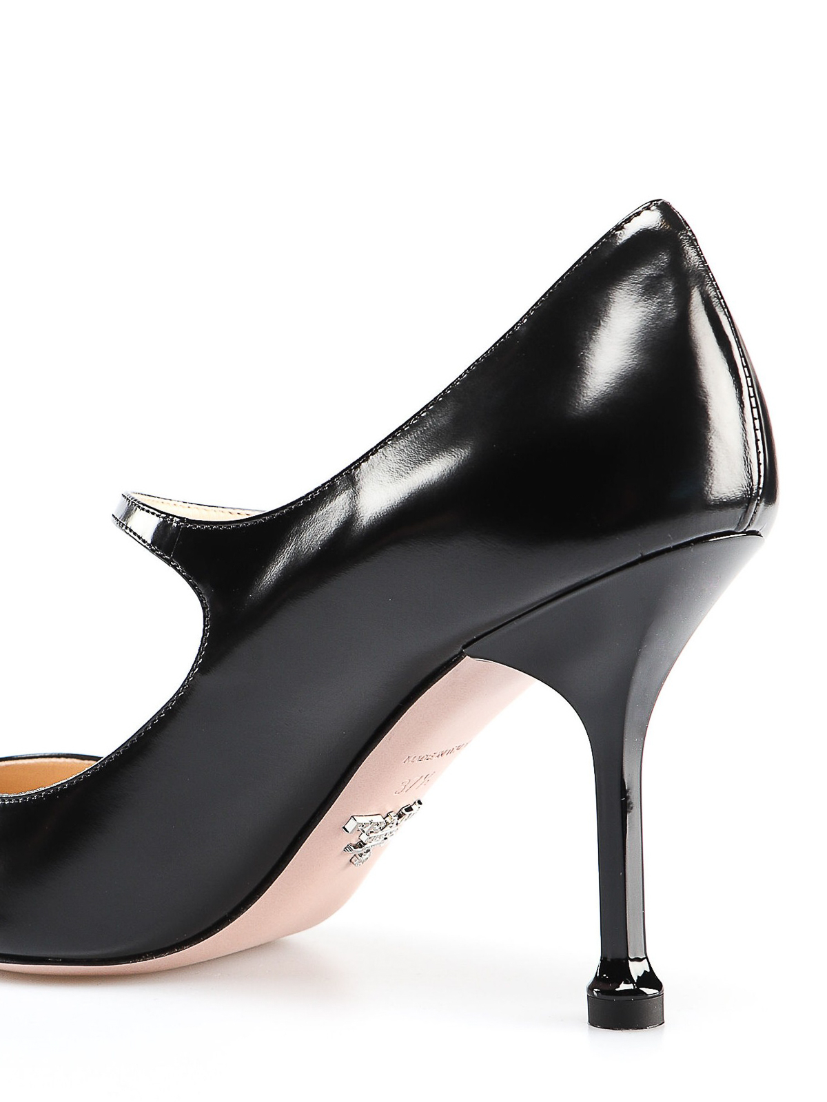 black leather mary jane pumps