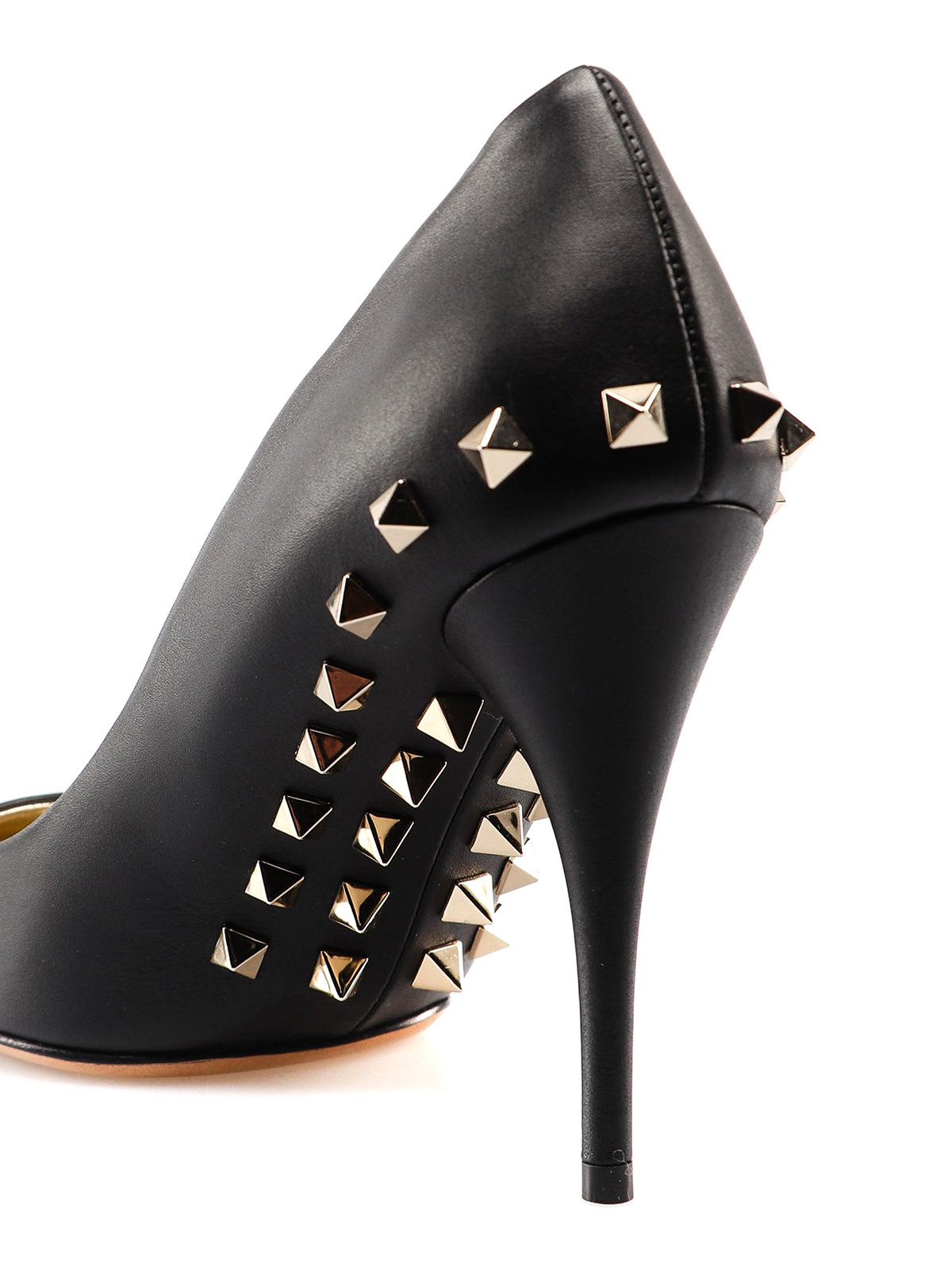 shoes with studs valentino