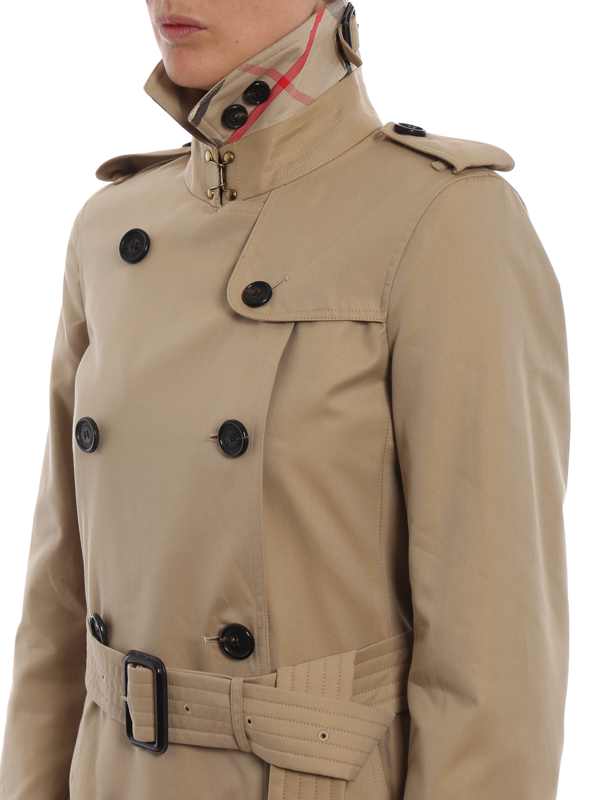 burberry trench coat collar