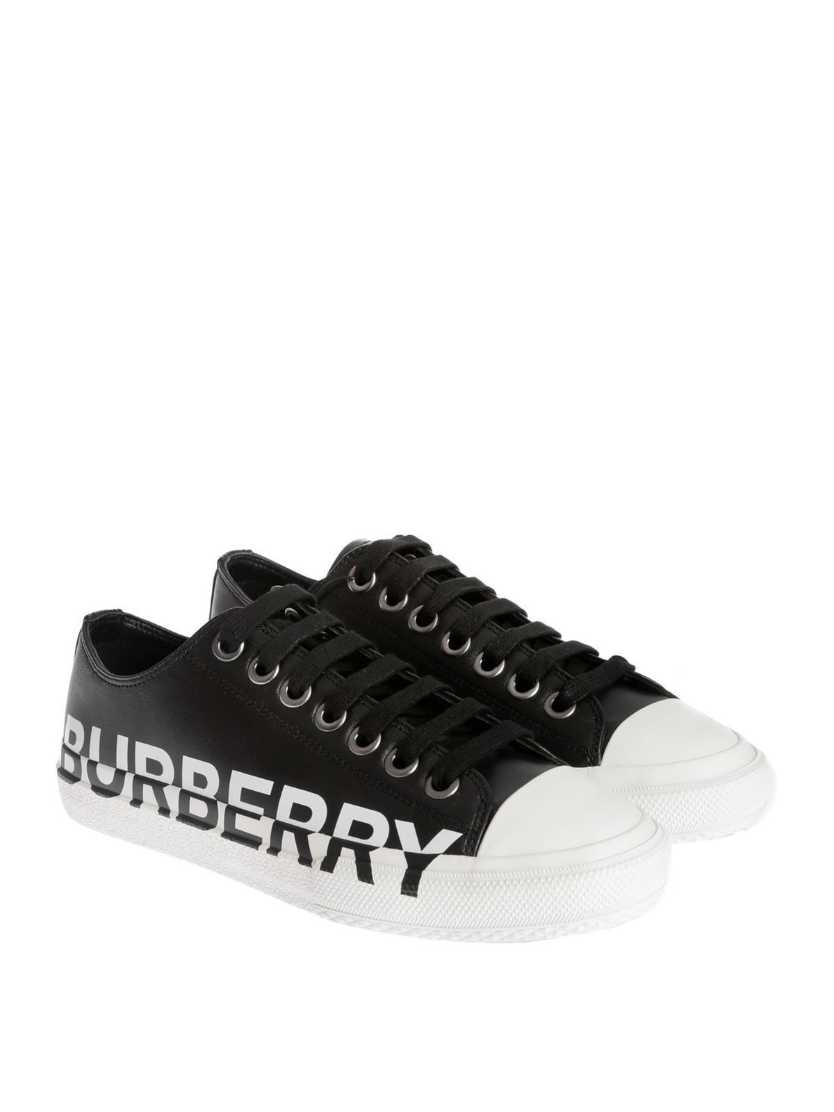 Trainers Burberry - Logo sneakers in black - 8019326
