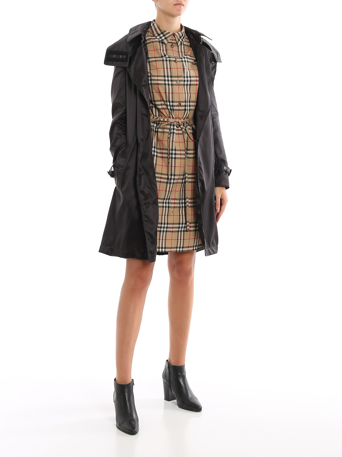 burberry trench coat plaid