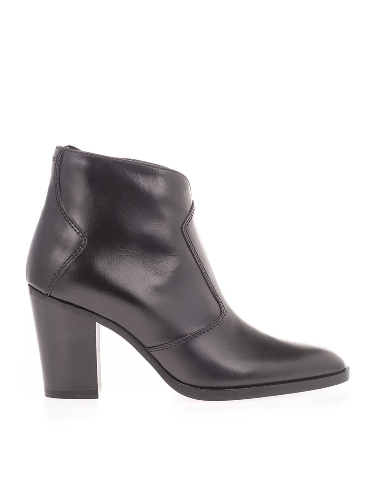 Céline - Black ankle boots with heel 