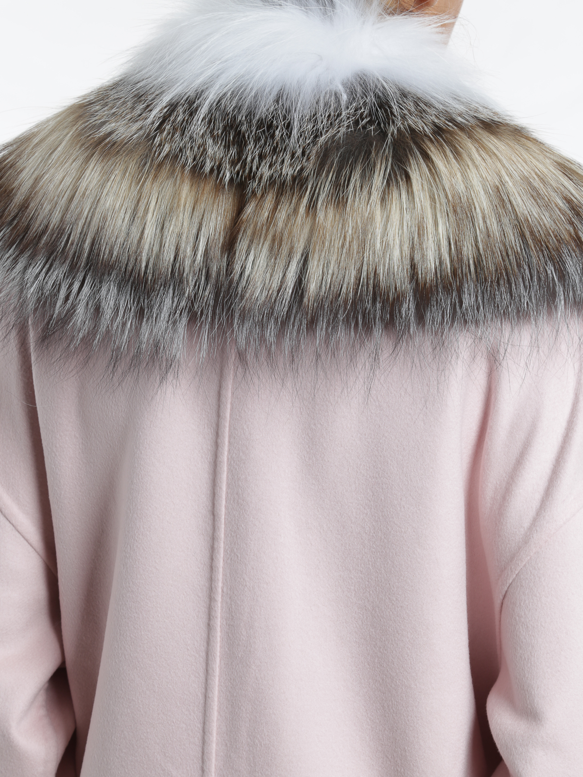 fluffy collar coat