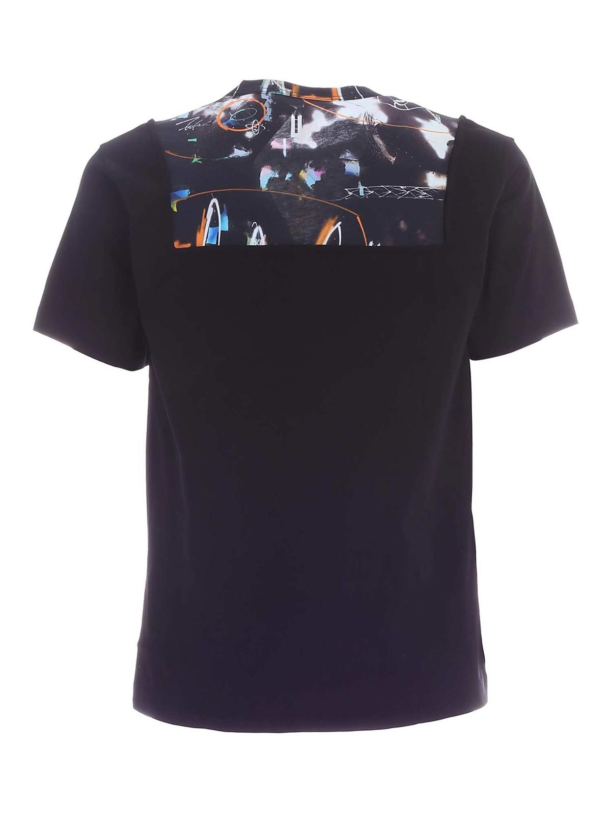 Abstract print T-shirt in black