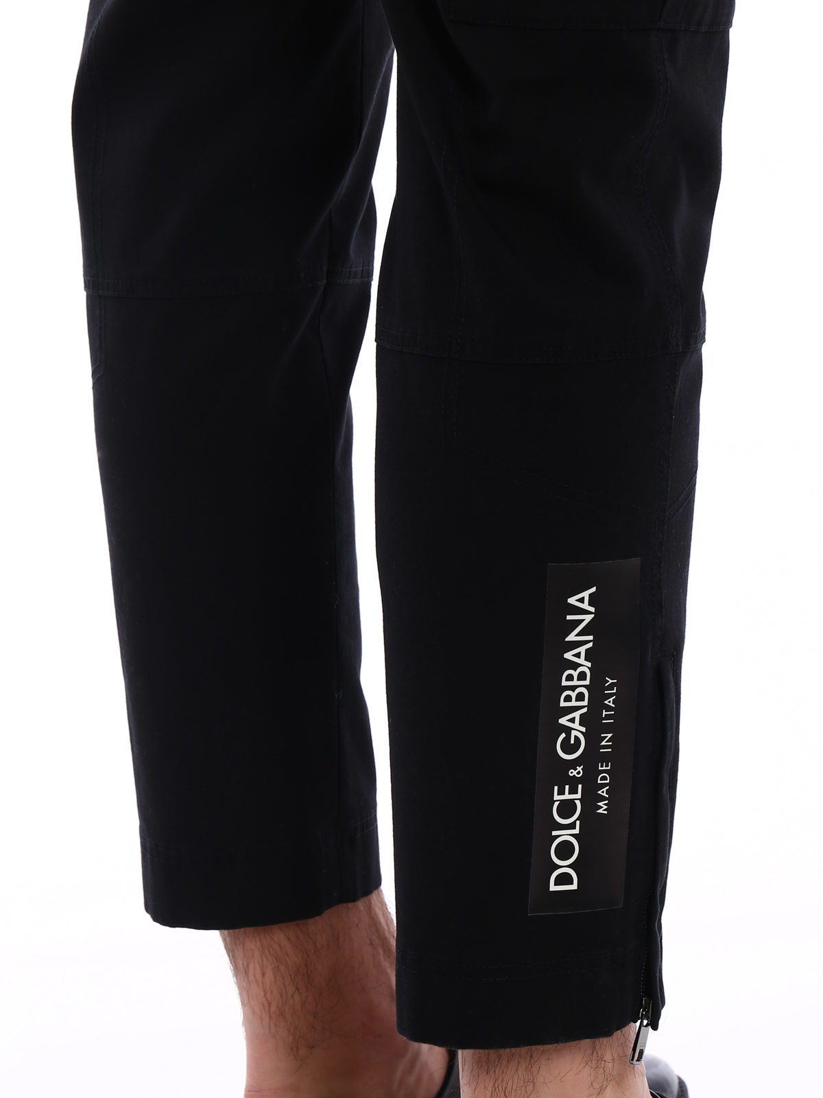 black cotton cargo trousers