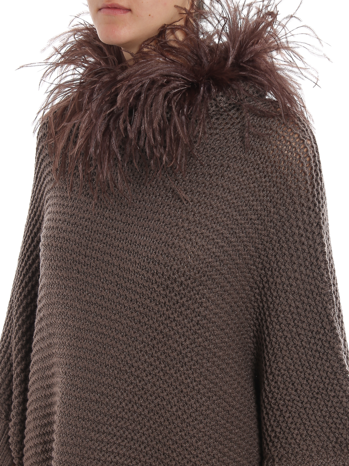 inschakelen moeder plastic Capes & Ponchos Fabiana Filippi - Ostrich feather trimmed cape -  MAD129W743A2991208