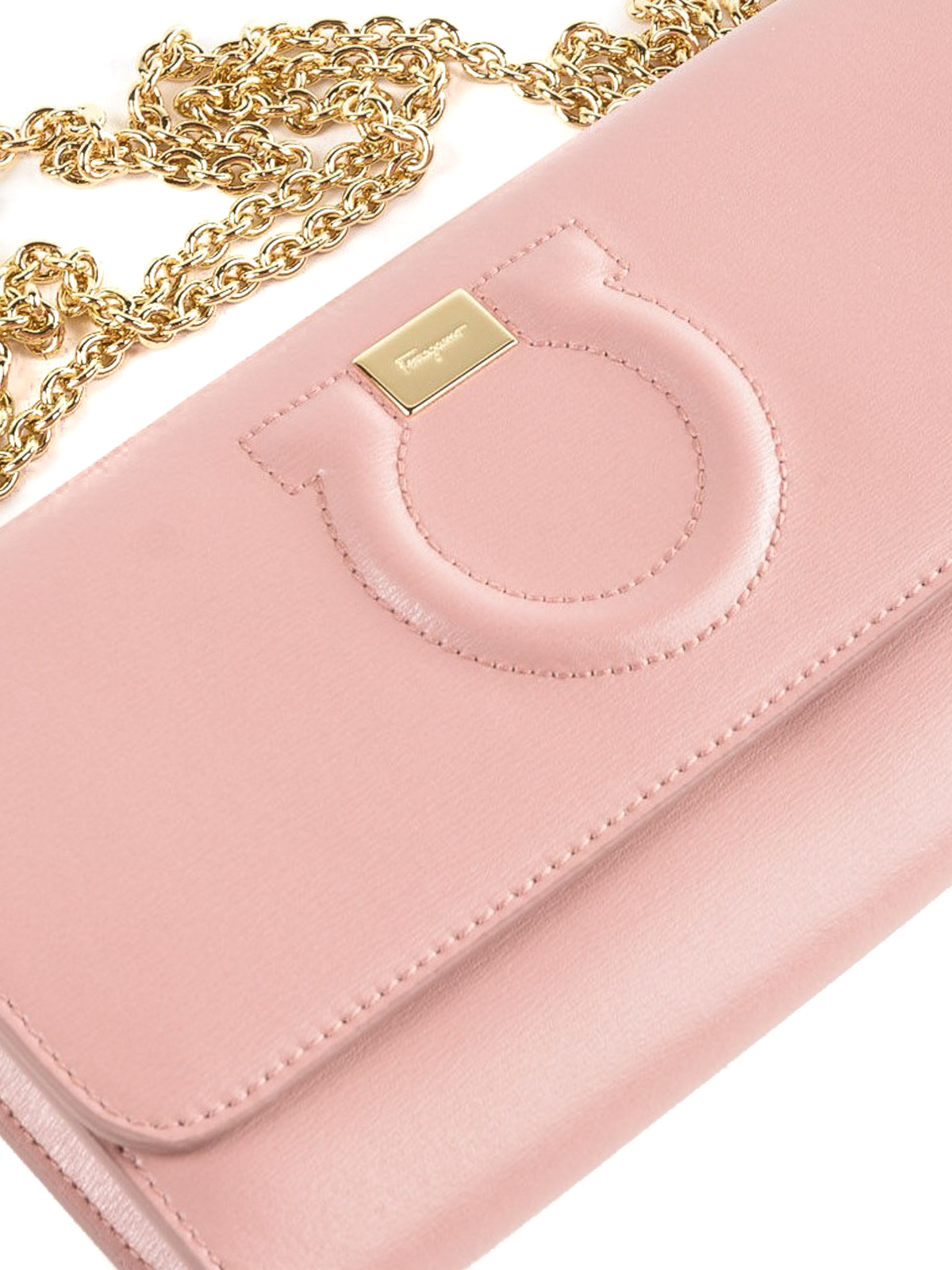 Clutches Salvatore Ferragamo - Gancini pink leather wallet clutch 
