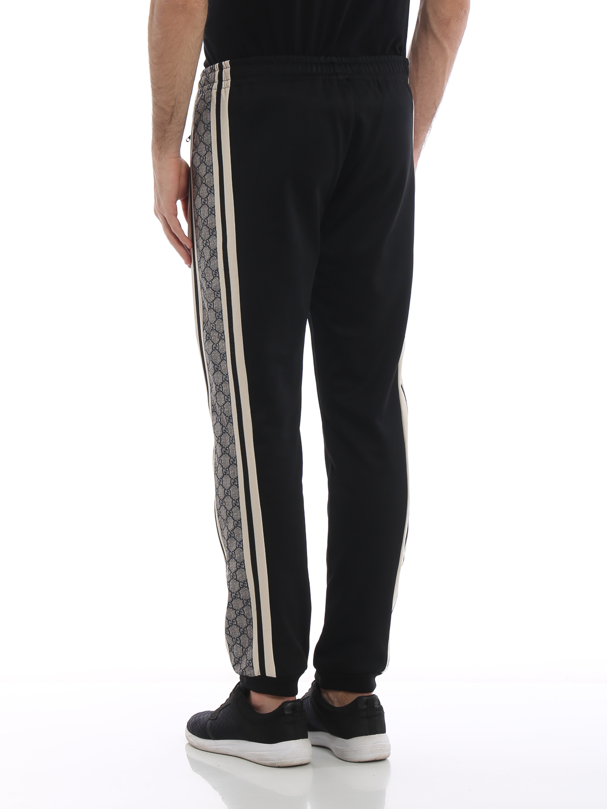 Buy Zippered Jersey Sportstyle Core Sweatpants Online at Best Prices in  India - JioMart.