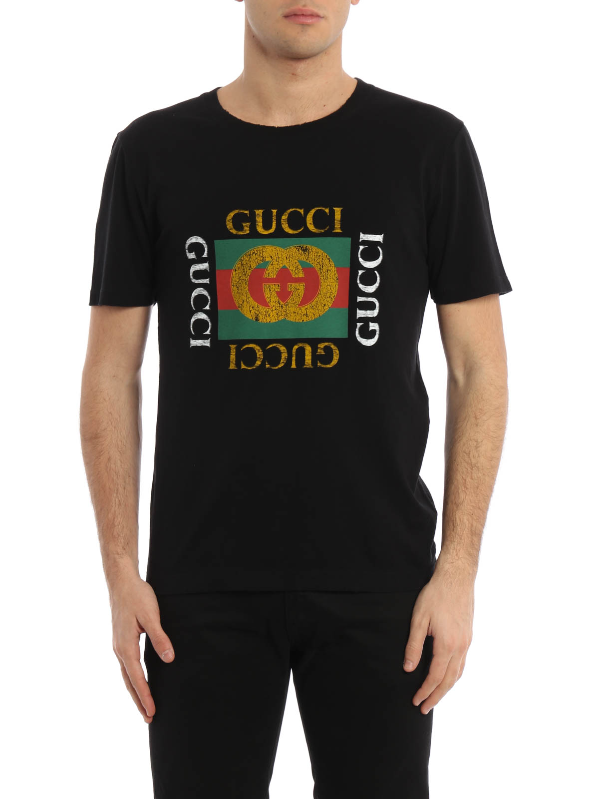 t shirt with gucci logo